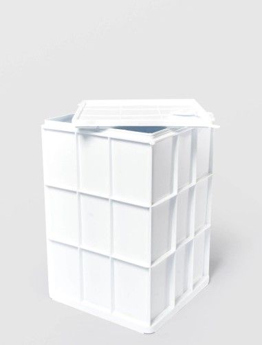 COS DE RUFEALBA PLASTIC PENTRU BRANZA +CAPAC , 25 X 25 X 35 - Cosuri de rufe - Mercaton Store COS DE RUFEALBA PLASTIC PENTRU BRANZA +CAPAC , 25 X 25 X 35 - Cosuri de rufe - Mercaton Store