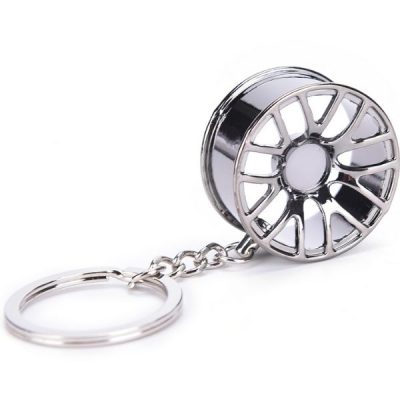 Breloc metalic,  model janta auto cromata, 9 x 3.5 cm, Argintiu - Brelocuri - Mercaton Store