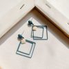 Cercei cu forme geometrice, forma patrat, Albastru cu Auriu - Seturi Cercei - Mercaton Store