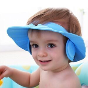 Sapca reglabila pentru dus sau tuns cu cozoroc si protectie urechi pentru copii 0 – 6 Ani, Albastru