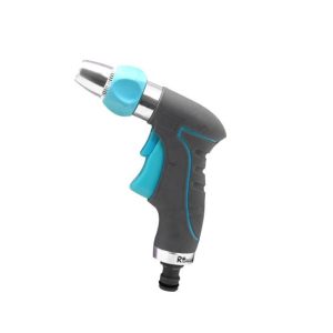 Pistol stropit gradina