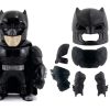 JADA-BATMAN-FIGURINA-METALICA-BATMAN-15CM-1