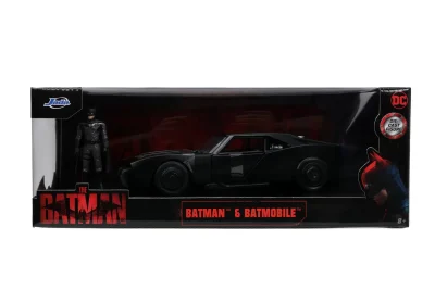 JADA BATMAN MASINUTA DIN METAL BATMOBILE SCARA 1:24 JADA BATMAN MASINUTA DIN METAL BATMOBILE SCARA 1:24