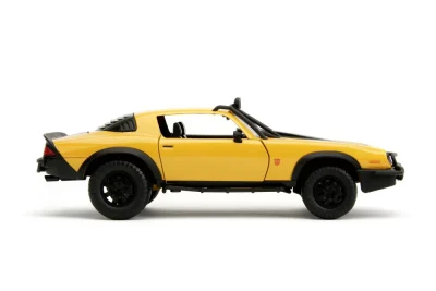 JADA TRANSFORMERS MASINUTA METALICA BUMBLEBEE CHEVROLET CAMARO 1:24 JADA TRANSFORMERS MASINUTA METALICA BUMBLEBEE CHEVROLET CAMARO 1:24