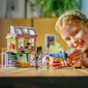 LEGO-FRIENDS-MAGAZIN-DE-MUZICA-SI-APARTAMENT-42653-2