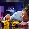 LEGO-TECHNIC-CHEVROLET-CORVETTE-STINGRAY-42205-2